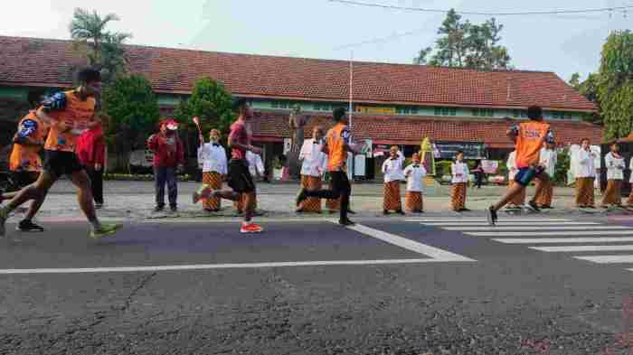 Gerak jalan mojokerto surabaya 2024