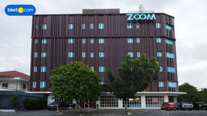 Zoom hotel surabaya