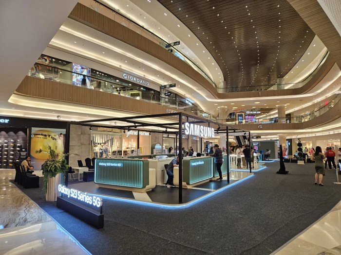 Mall galaxy surabaya