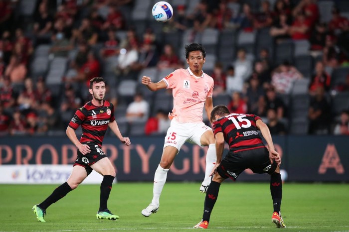 Analisis pertandingan Adelaide United vs Western Sydney Wanderers