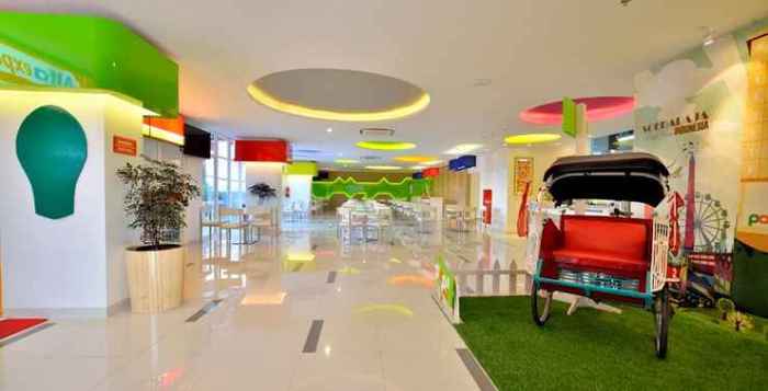 Pop hotel stasiun kota surabaya