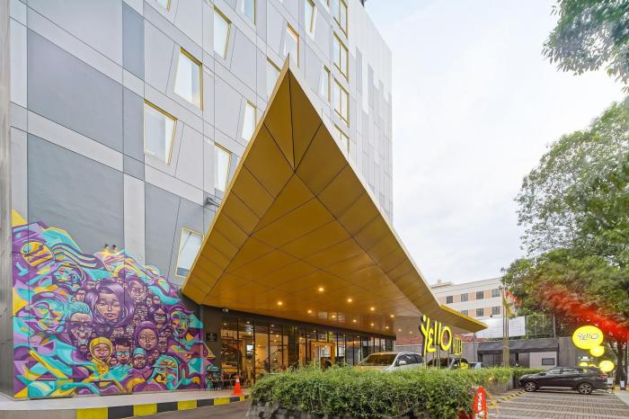 Yello hotel surabaya