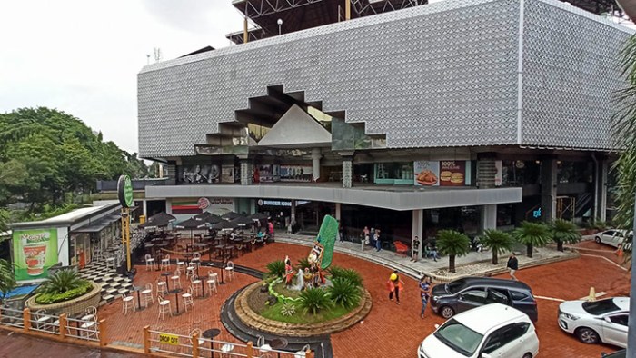 Plaza surabaya