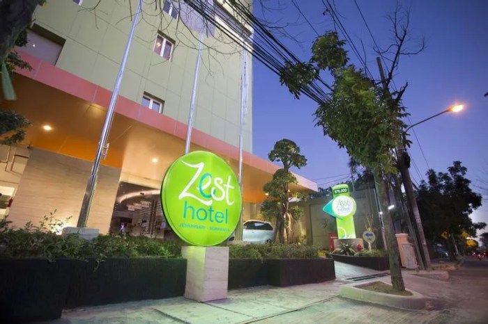 Zoom hotel jemursari surabaya