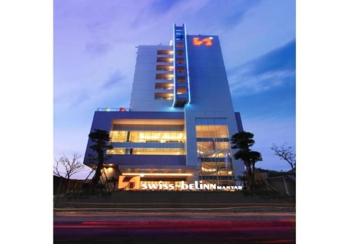 Swiss belinn manyar surabaya