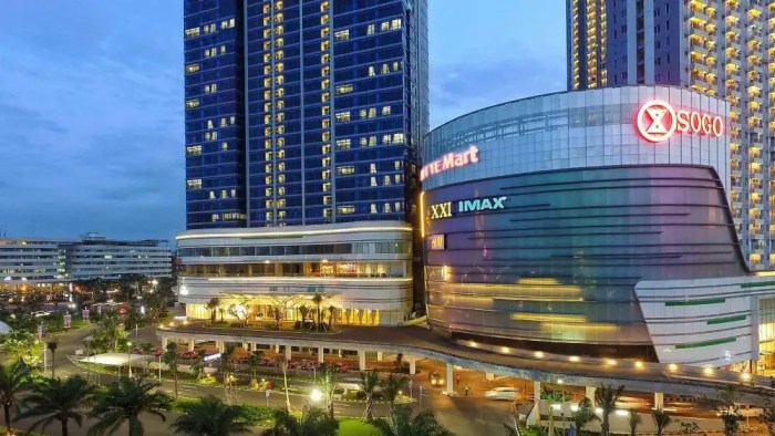 Mall terbesar di surabaya