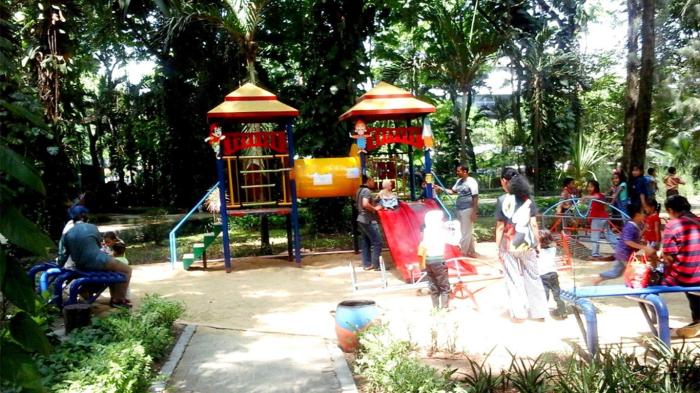 Taman flora bratang surabaya