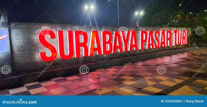 Surabaya pasar turi train station