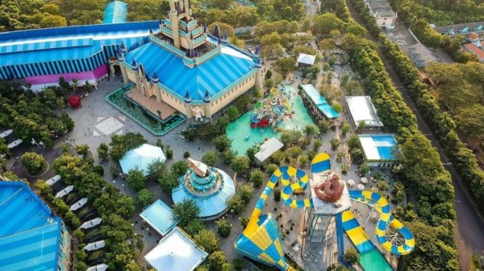 Surabaya atlantis wisata paket ken lautan dharma destinasi terbaru bersama mania