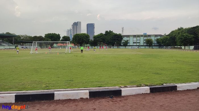 Lapangan olahraga surabaya