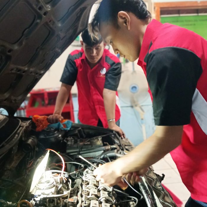 Kursus mekanik otomotif surabaya