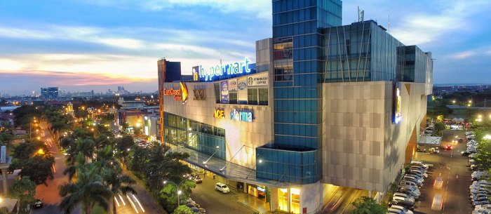 Makan di pakuwon mall surabaya