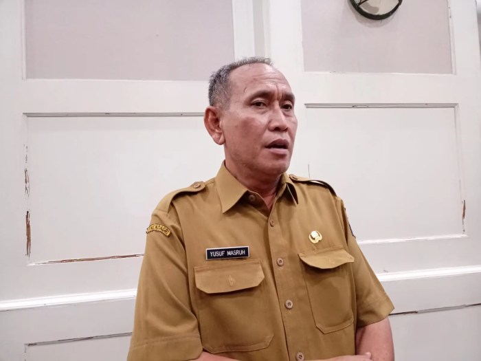 Kepala dinas pendidikan surabaya