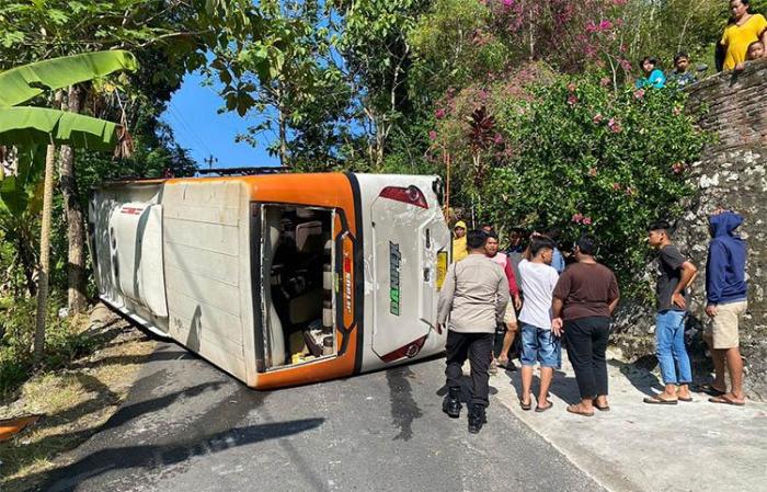 Kronologi kecelakaan bus pariwisata di Batu Malang