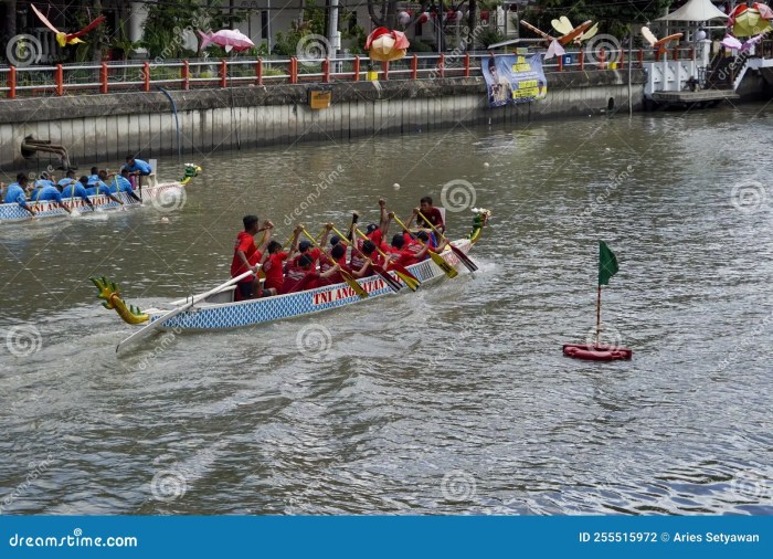 Wisata perahu kalimas surabaya