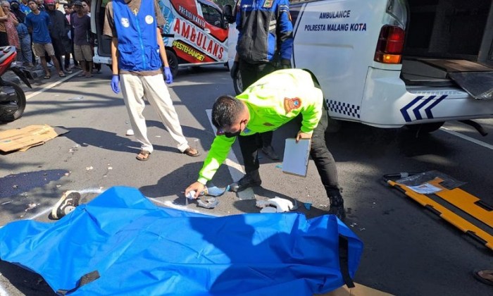 Kronologi kecelakaan bus pariwisata di Batu Malang