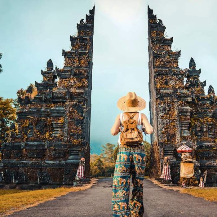 Travel dari surabaya ke bali